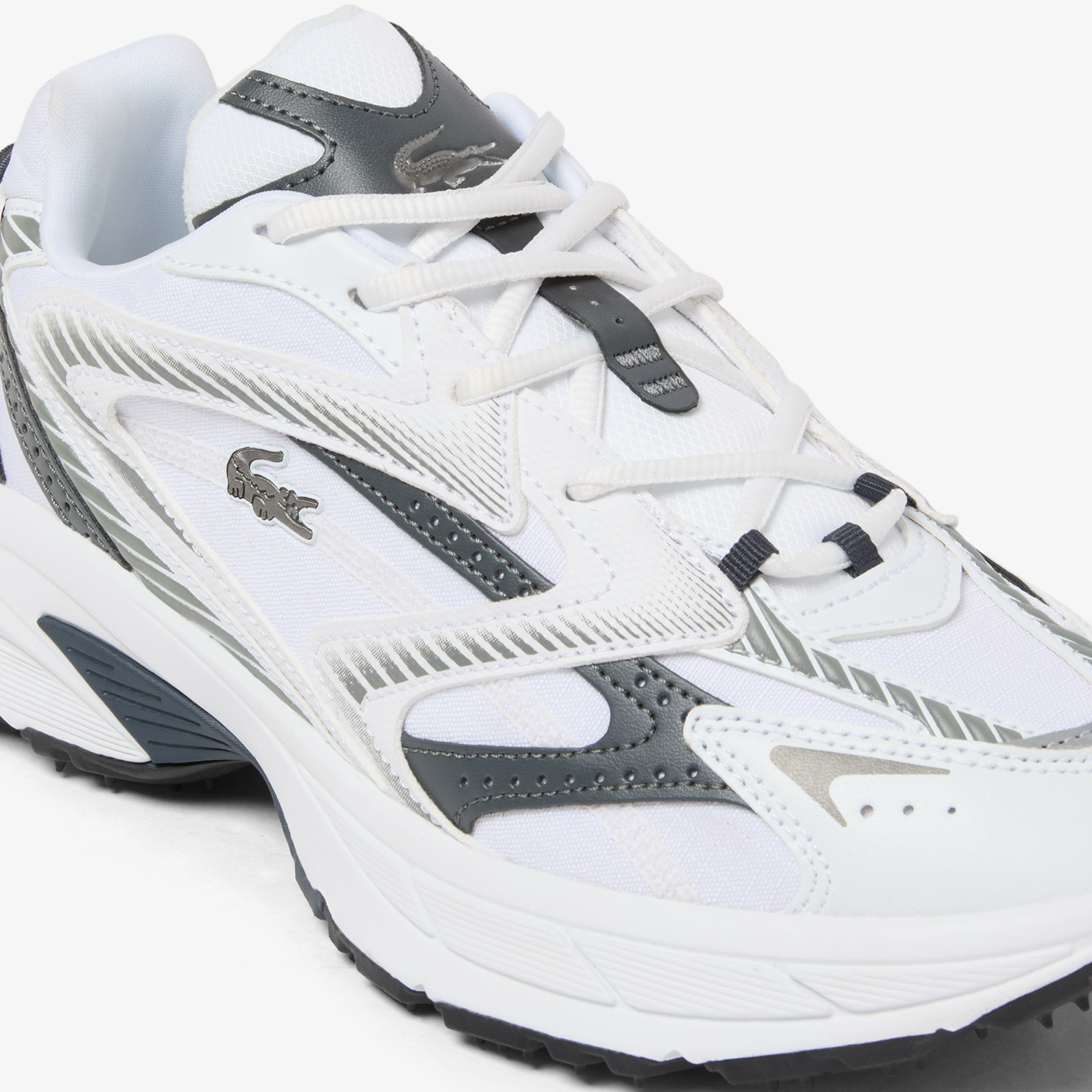 Мъжки маратонки Lacoste L003 Neo Shot 52SMA0182 2A7 Men Sneakers Close-Up
