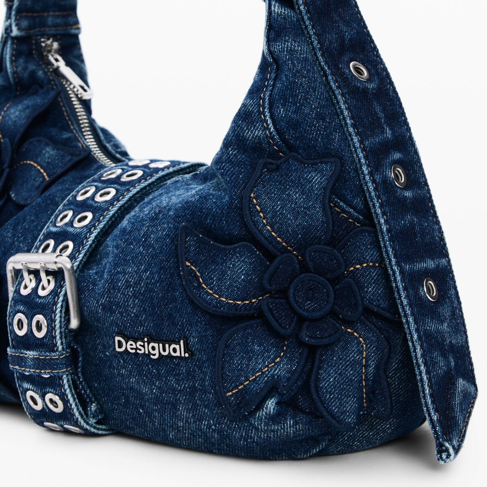 Дамска чанта Desigual Women Shoulder Bag 26SAXD15 5008U Close-Up