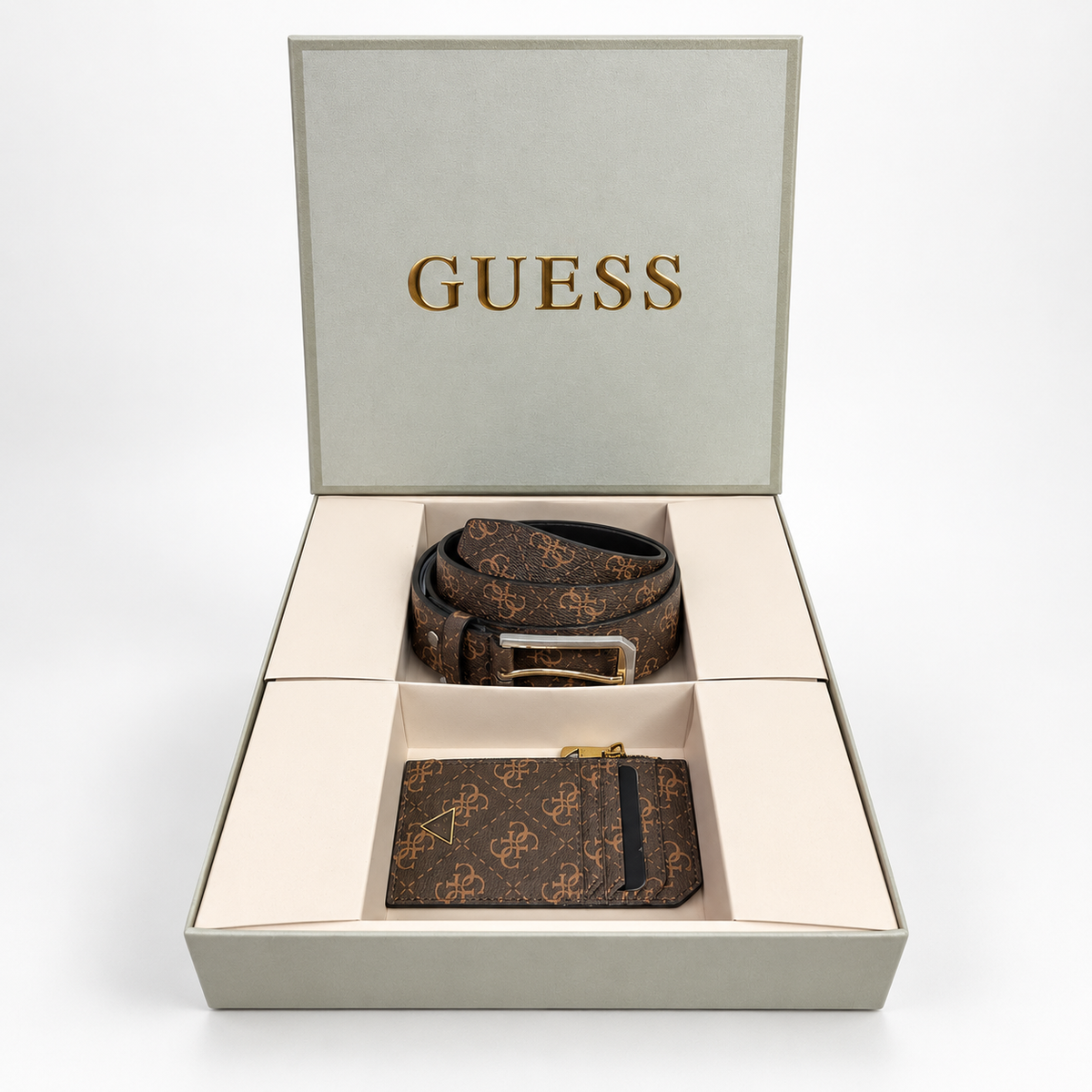 Подаръчен комплект колан и картхолдър Men's belt & cardholder gift box Guess
GFBOXMP3305 Brown