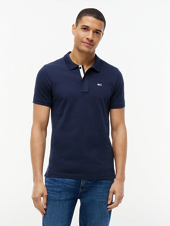 Мъжка поло тениска Men’s polo shirt Tommy Hilfiger DM0DM15370 C87 Dark Blue lifestyle view