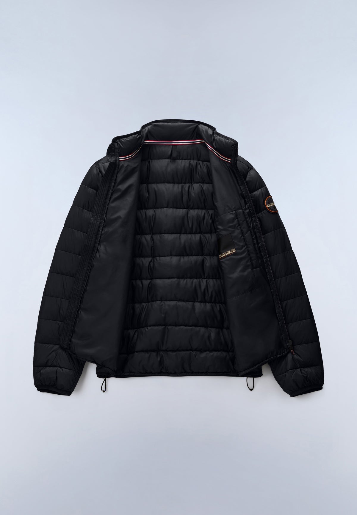 Men’s puffer jacket Napapijri Aerons
NP0A8BLM AERONS S4 941 Black inside view