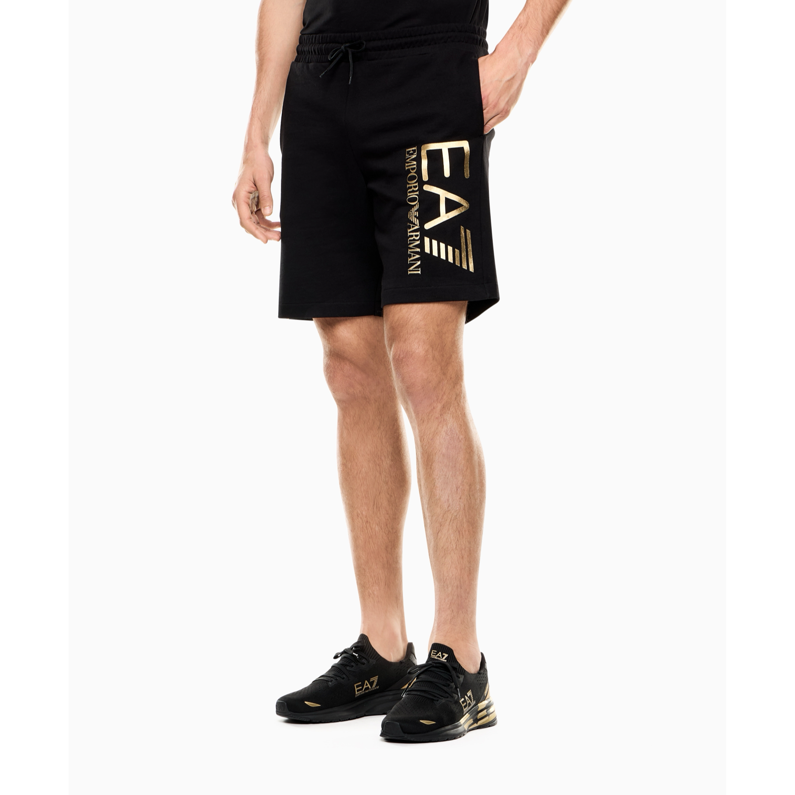 Мъжки къси панталони Men’s shorts EA7 Emporio Armani 7M001414 AF22266 MC004 Lifestyle view