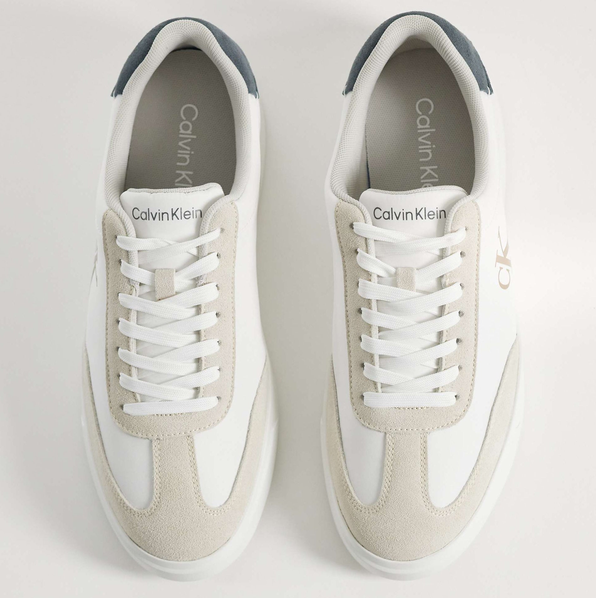 Мъжки кецове Men’s sneakers Calvin Klein
HM0HM02202 0F9 top view