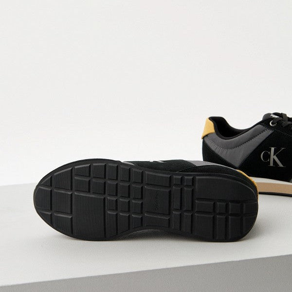 Мъжки кецове Men’s sneakers Calvin Klein
HM0HM02212 00T outsole view