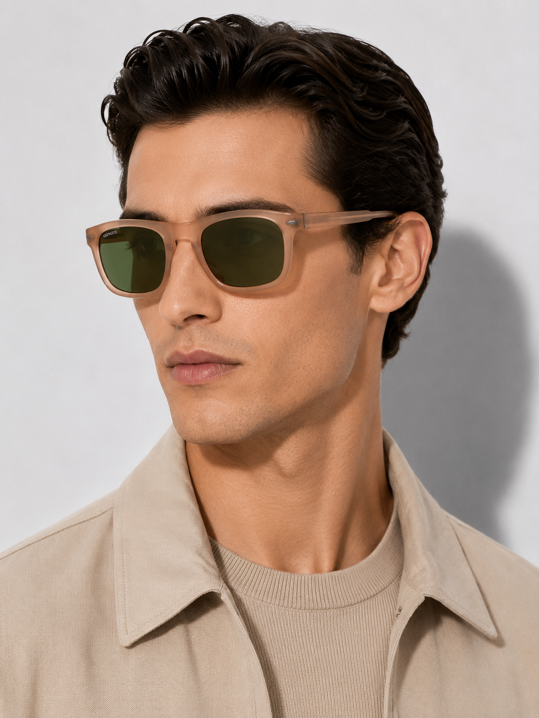 Мъжки слънчеви очила Men’s sunglasses Serengeti SS576008 Charlton Shiny Crystal Sand Beige lifestyle view
