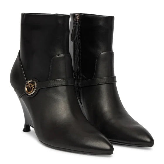 Дамски боти Women’s ankle boots Pinko Gwen
SD0639P095Z99 Black angled view