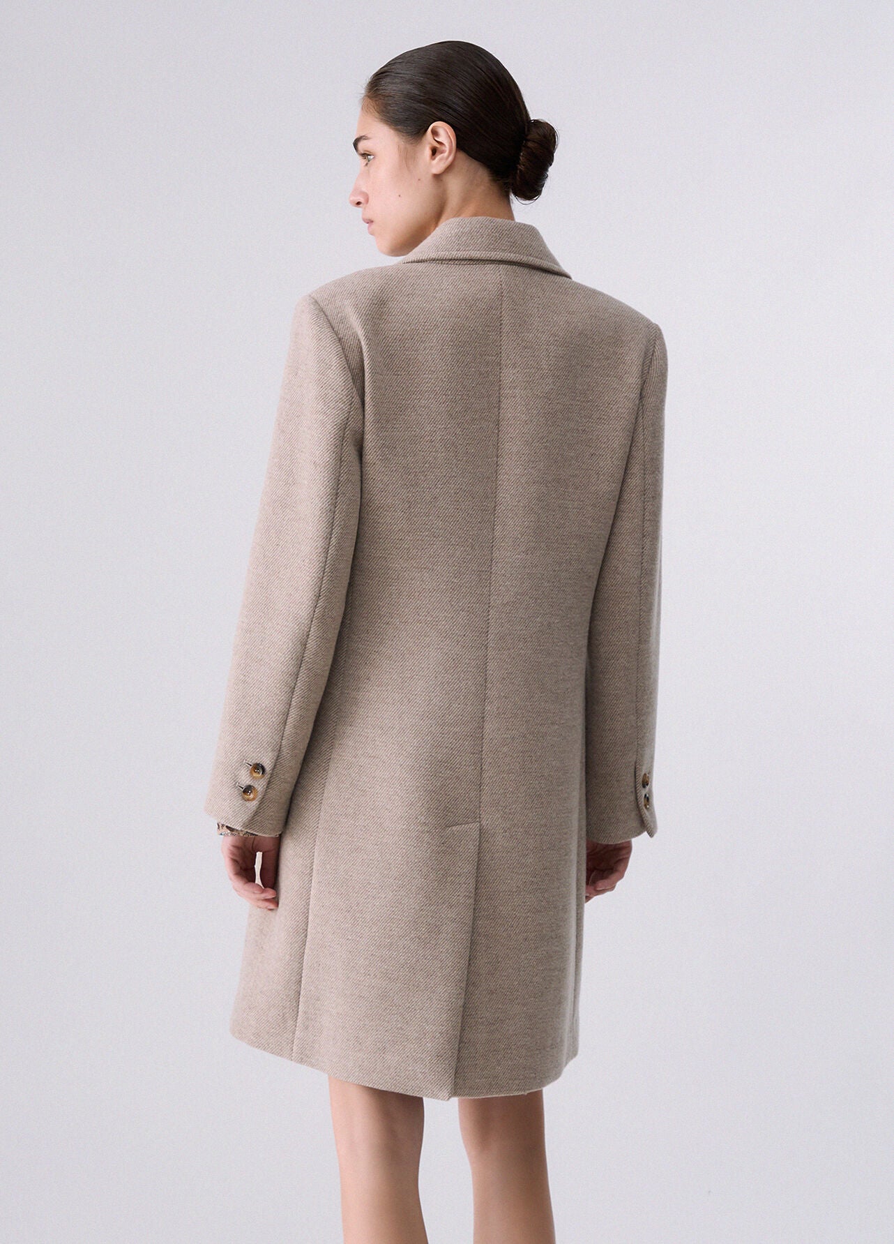 Дамско палто Women’s coat Liu Jo WF6411T720AX034638 Beige back view 