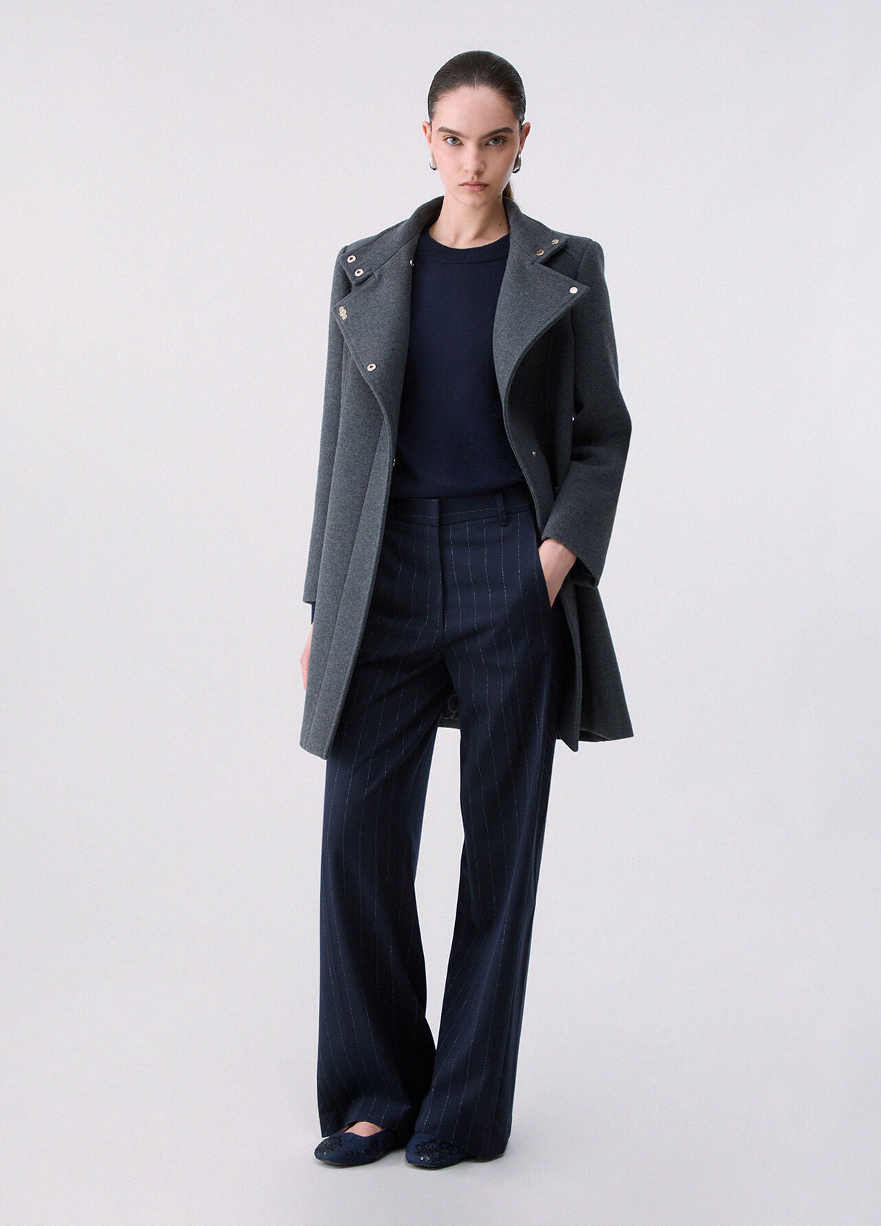 Дамско палто Women’s midi coat in wool blend Liu Jo WF6412T720A09F9048 Gray front view