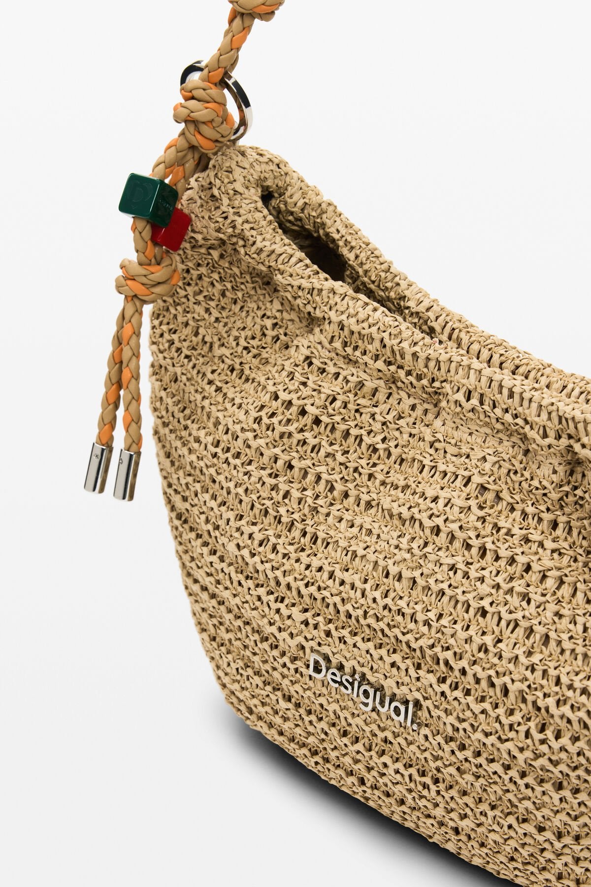 Дамска чанта Women’s raffia handbag Desigual
26SAXO01 1014 Beige detail view