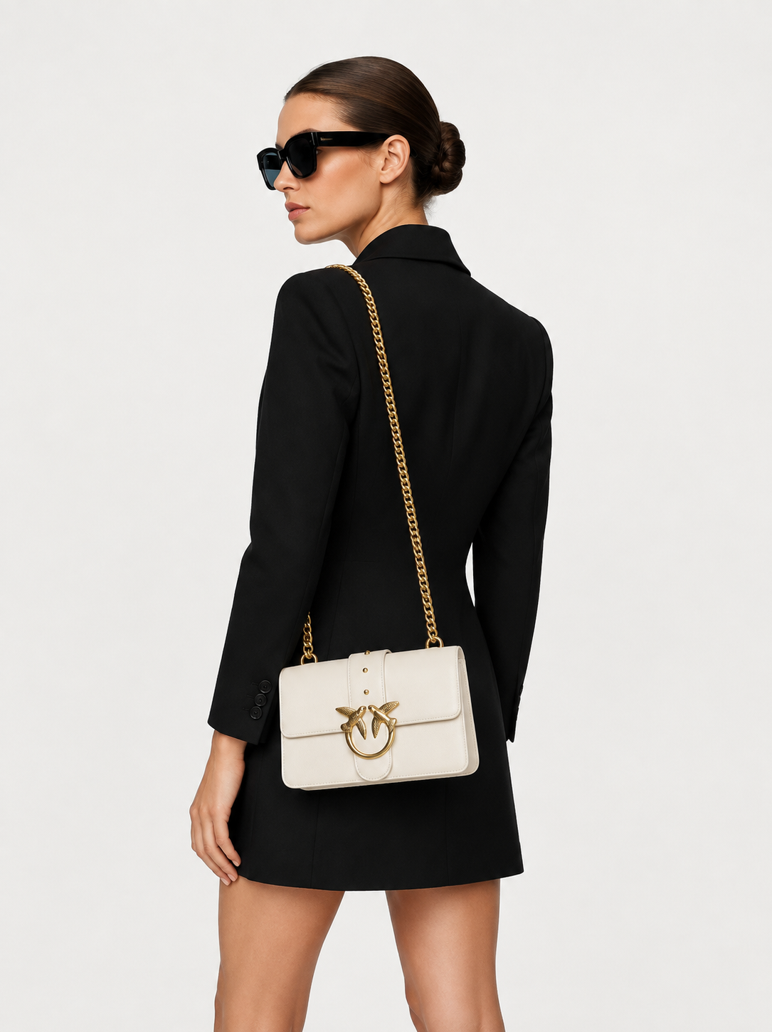 Дамска чанта Women’s shoulder bag Pinko
100059 A0F1 Z14Q Ecru lifestyle view