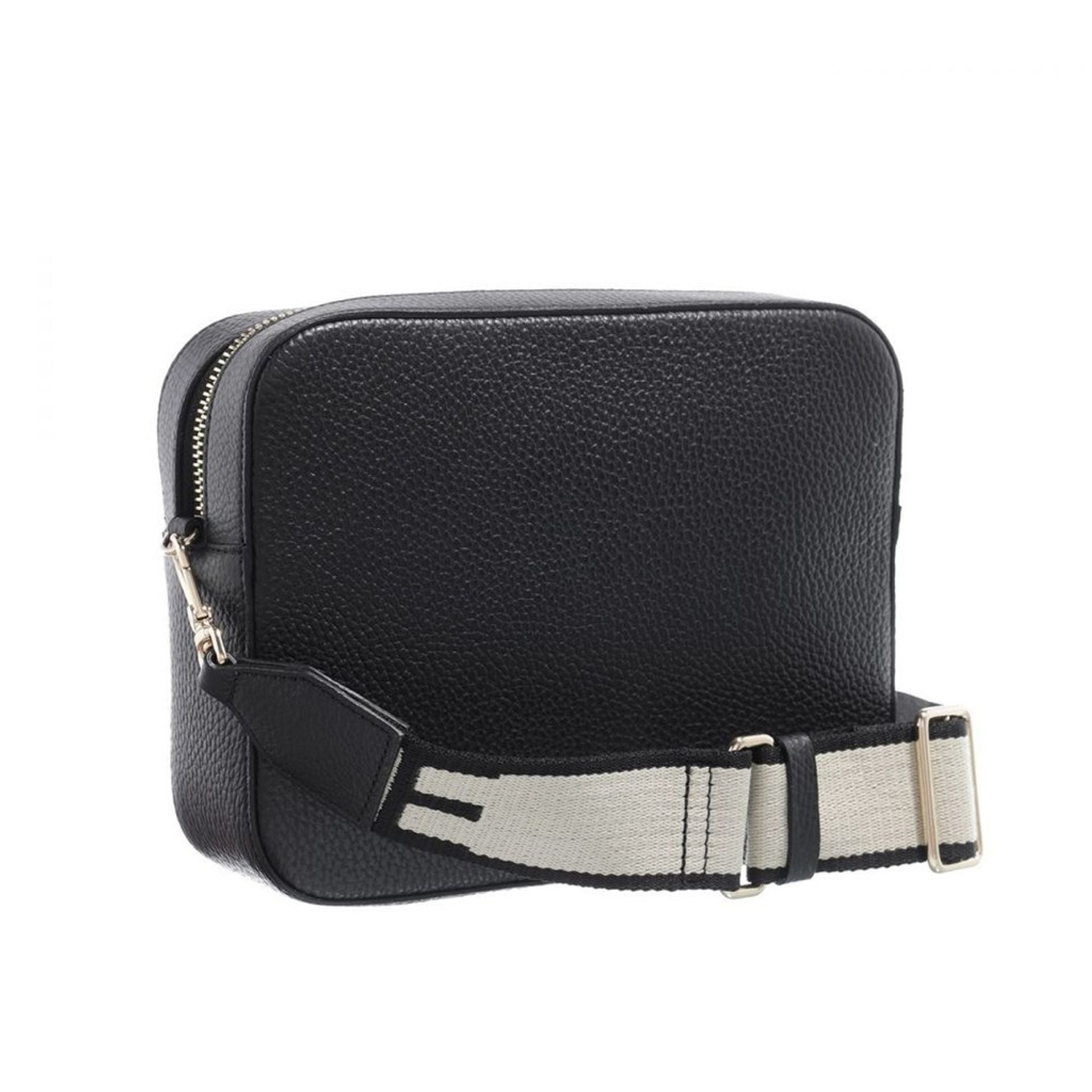 Дамска кросбоди чанта Women’s crossbody bag Coccinelle E5MN555M301 001 Black back view