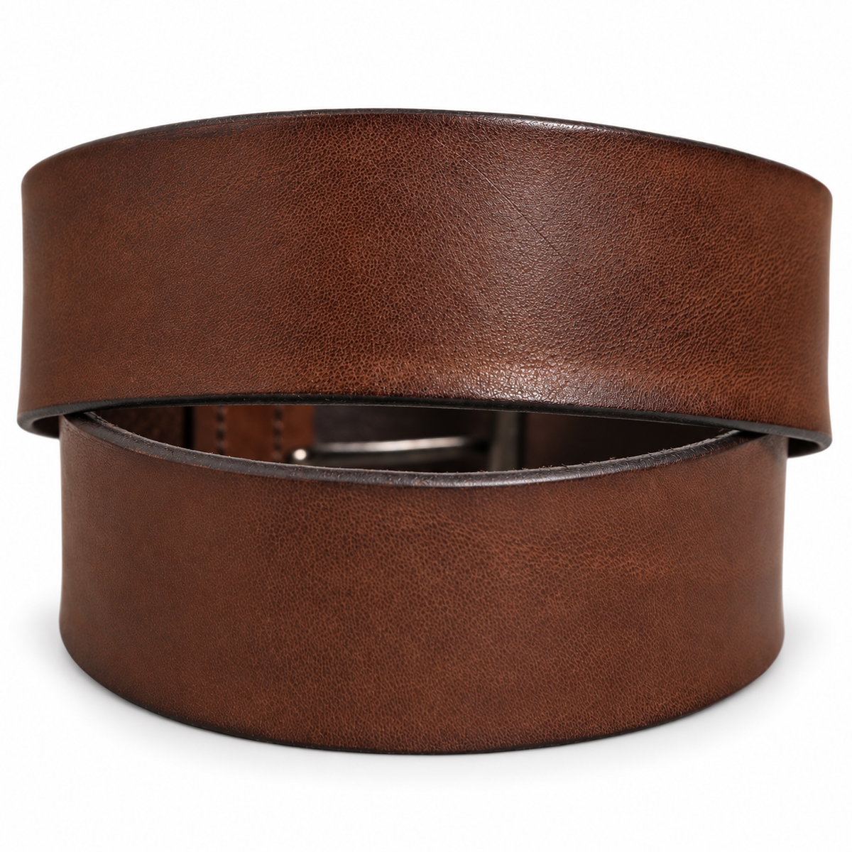 Men's belt Dolce & Gabbana SKU: BC4542 AW985 leather texture close-up