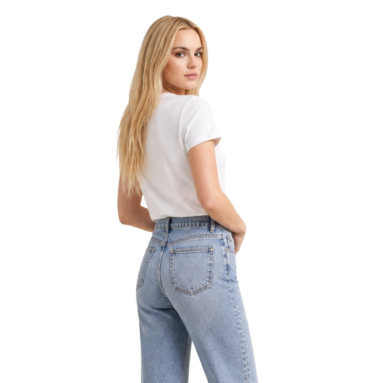 Дамска бяла тениска Calvin Klein Jeans Women T-shirt LV047G804G AYF Back View