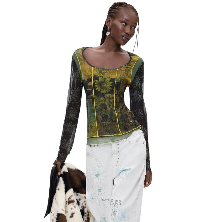 Дамска блуза Desigual women’s t-shirt 26WWTK52 2000 Model view 