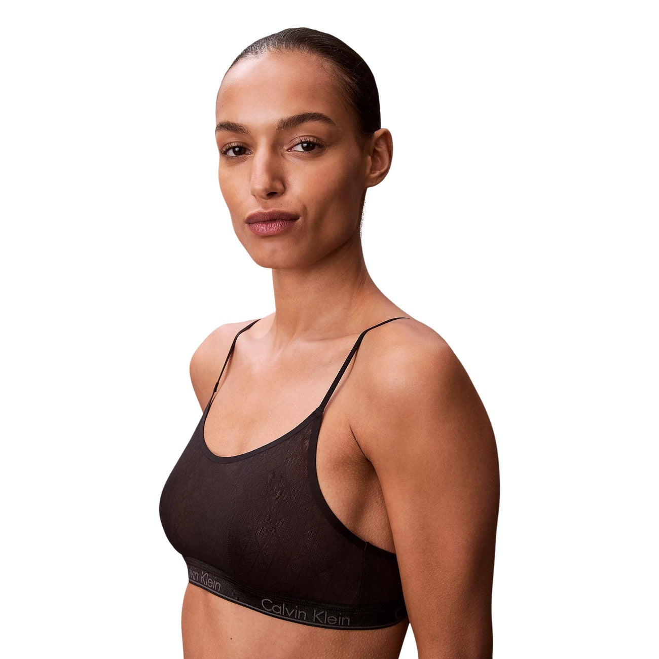 Дамски бралет Calvin Klein Women Bralette LV00QF8871 UB1 Close-Up
