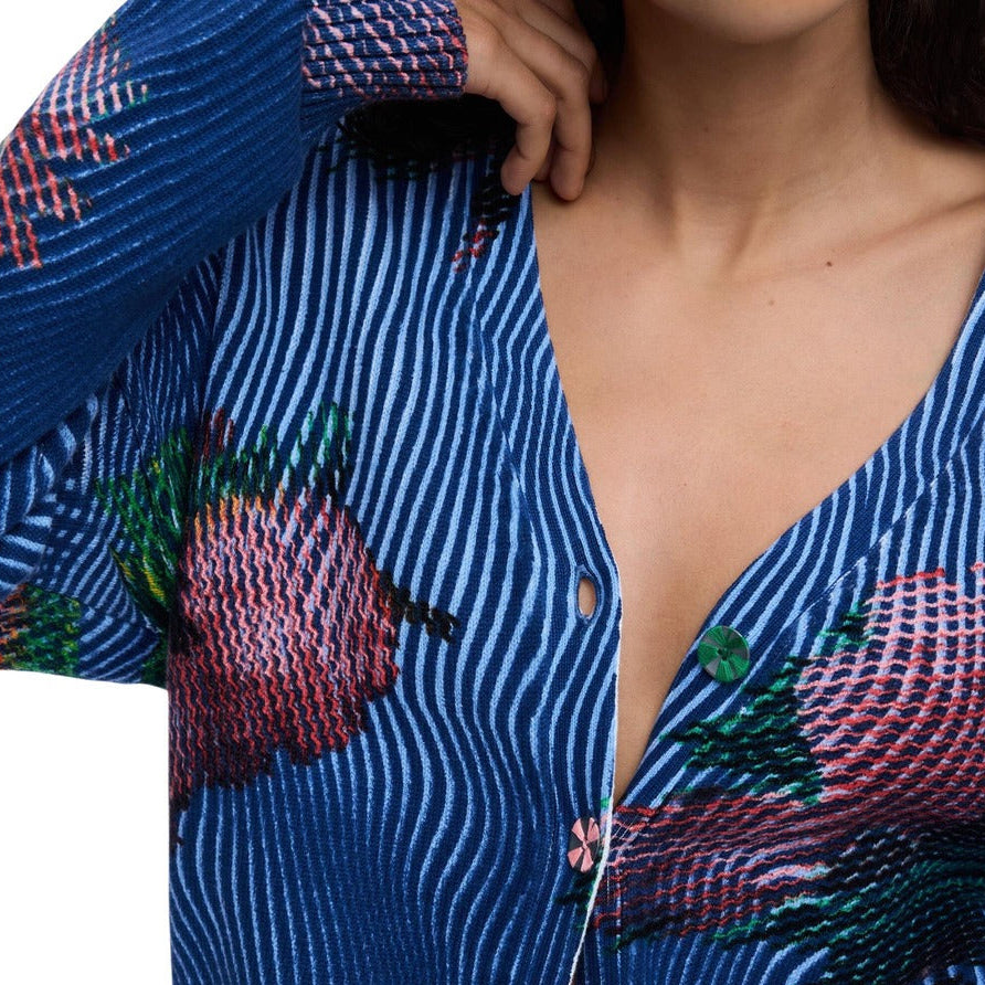 Дамска жилетка Desigual women’s cardigan 26SWJF19 5001 Close-up 