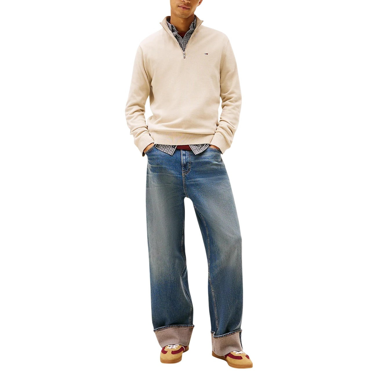 Мъжка бежова жилетка Tommy Hilfiger Jeans Men Cardigan DM0DM21654 ABY Front View